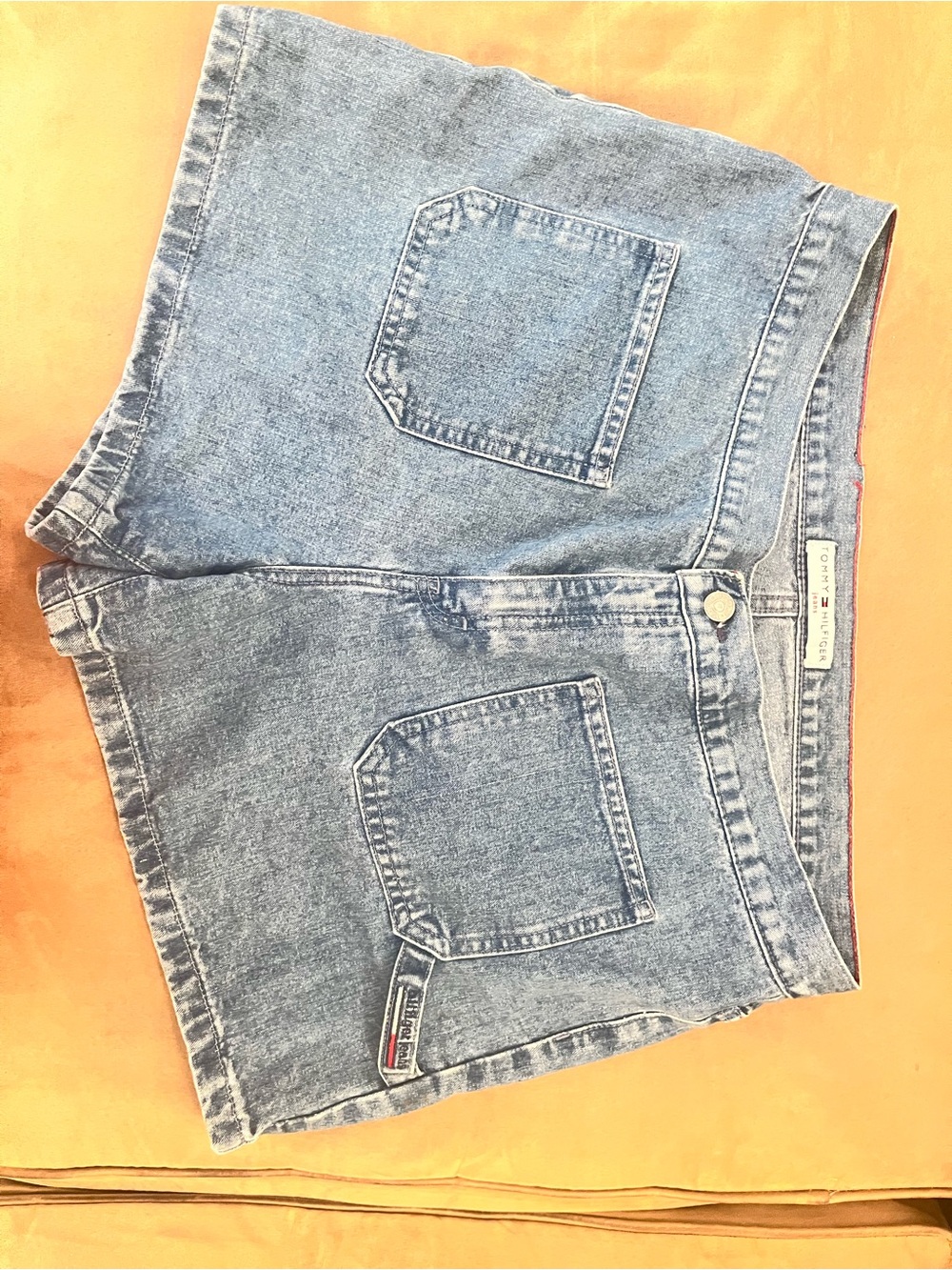 Tommy Hilfiger Y2K vintage denim shorts